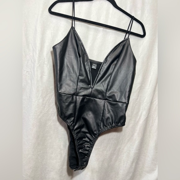 Black Fake Leather Bodysuit - Picture 2 of 4